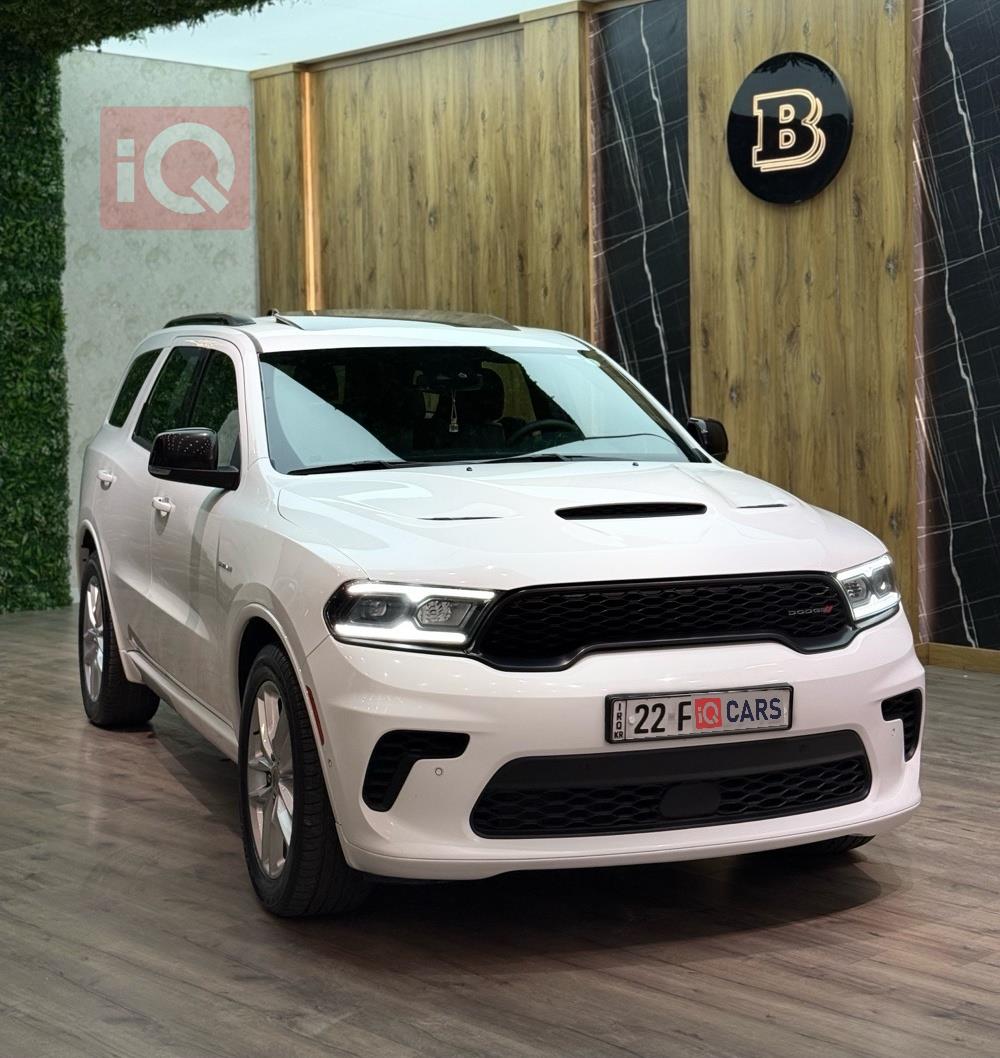 https://cdn.iqcars.io6dcce779-85af-45f4-b6af-ba94e8373e5a_0.jpg